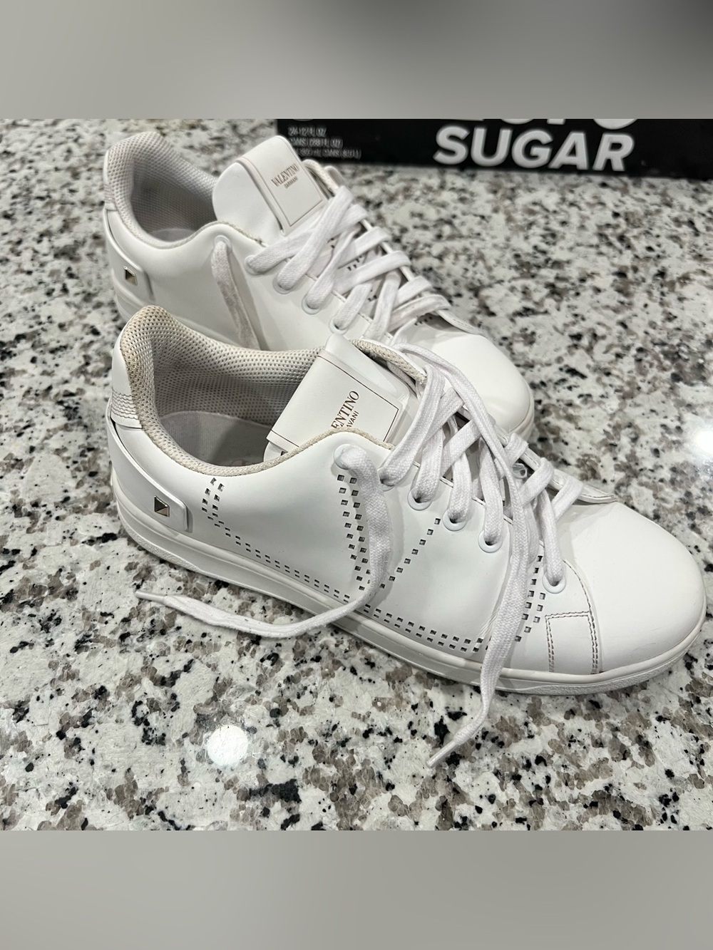 Valentino White Leather Low-Top Sneakers with Stud Detail